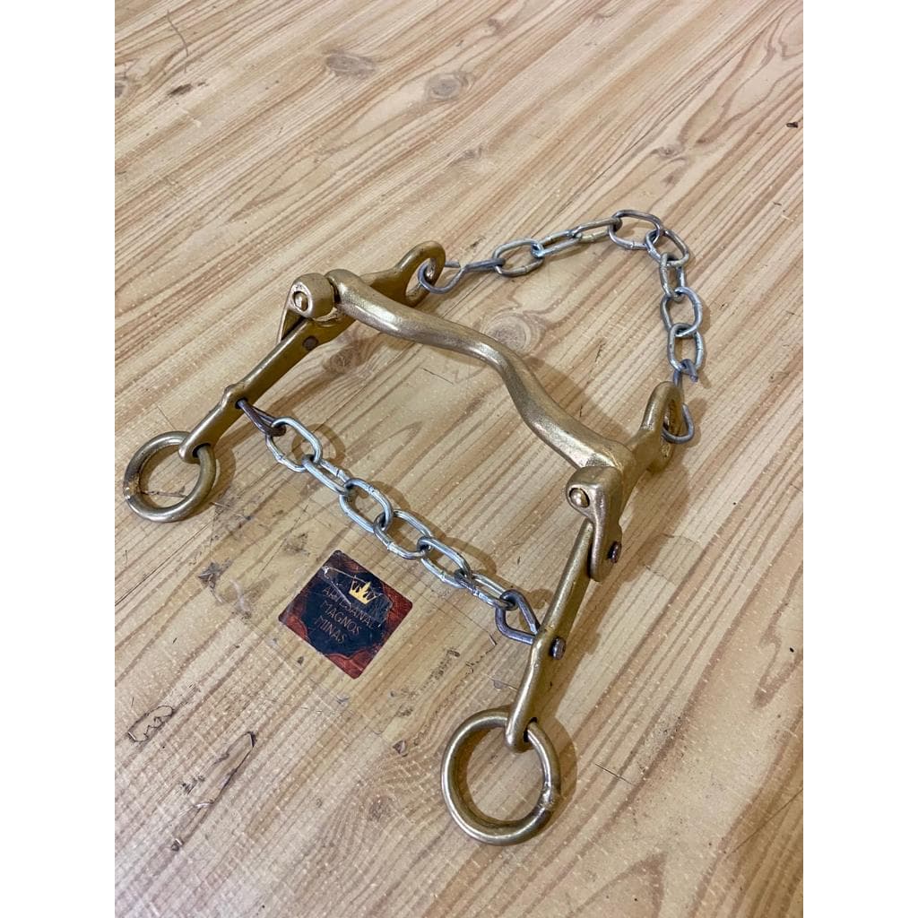 Freio Modelo L Bocal Baixo Em Metal Amarelo Polido