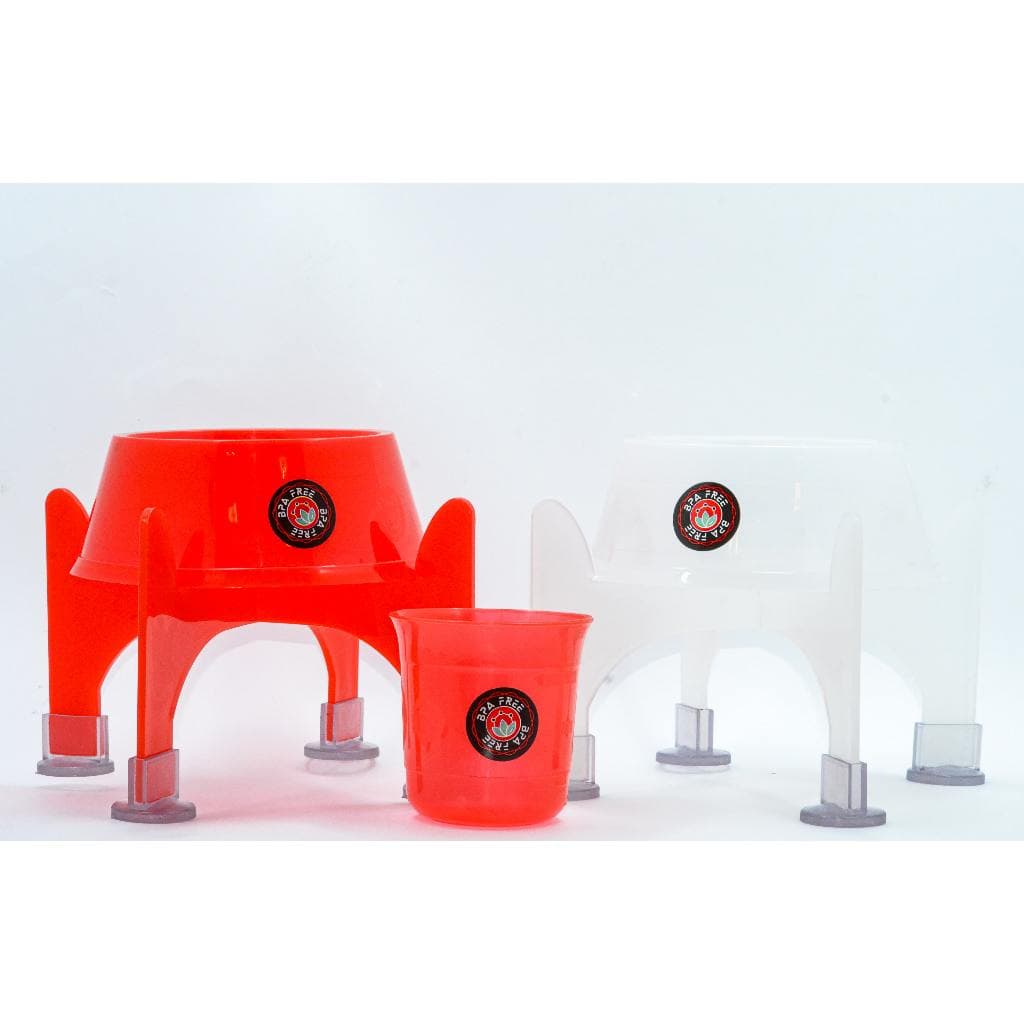Kit 2 Comedouros Elevado Suspenso Alto Ergonômico P + Caneca Copo Graduado para Ração/ Cães de Porte Pequeno