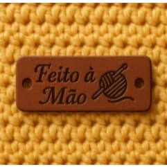 Kit De 10 à 100 Etiquetas De Couro Sintético Para Crochê E Artesanato “Frases Que Encantam”Personalizadas Feito com amor