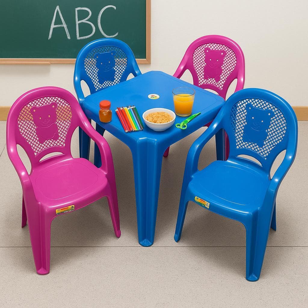 Mesa Infantil E Cadeira Decoradas Azul E Rosa Resistente Alimentar Pintar Brincar Casa Colorir Atividades Diversão
