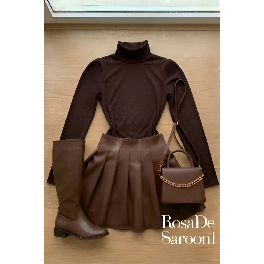 Conjunto Feminino Body Gola Alta Marrom + Saia Couro Plissada